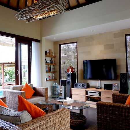 Villa Intan Bali Legian ภายนอก รูปภาพ